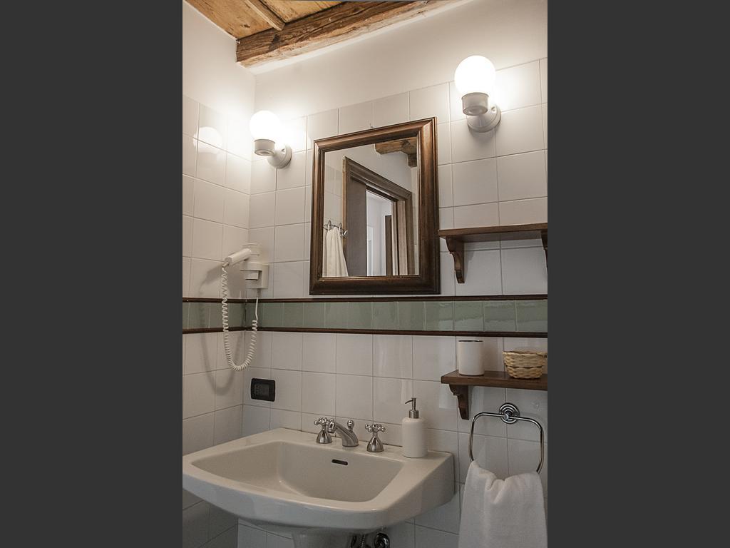 Antica Corte Busto Arsizio Room photo